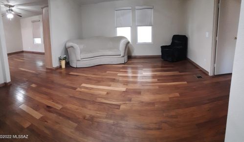 3360 Commons Cir, Tucson, AZ 85746-5082