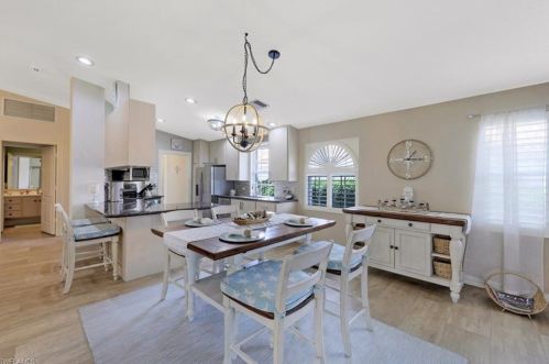 3551 El Verdado Ct, Naples FL  34109-1305 exterior