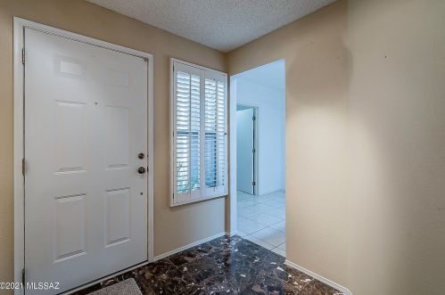 674 Rushwood Dr, Tucson, AZ 85704-5424