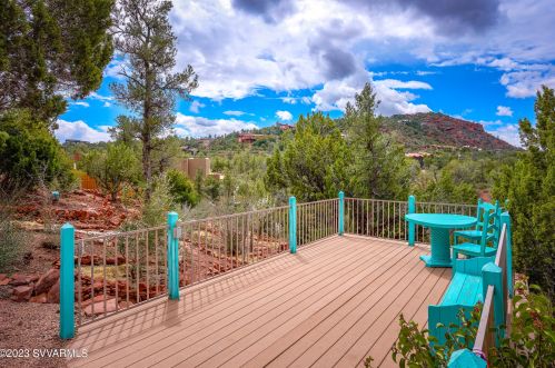 105 Castle Rock Trl, Sedona AZ 86336-6820 exterior