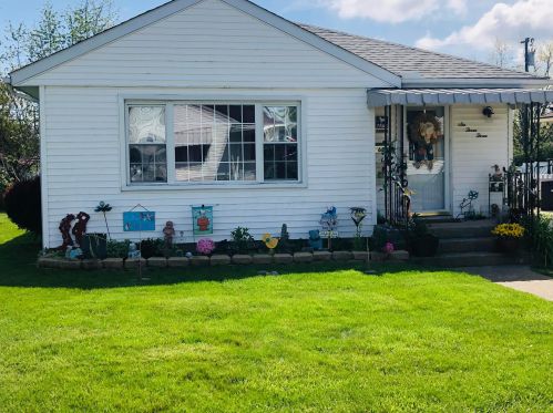 633 Macarthur Way, Washington Ch, OH 43160-1825