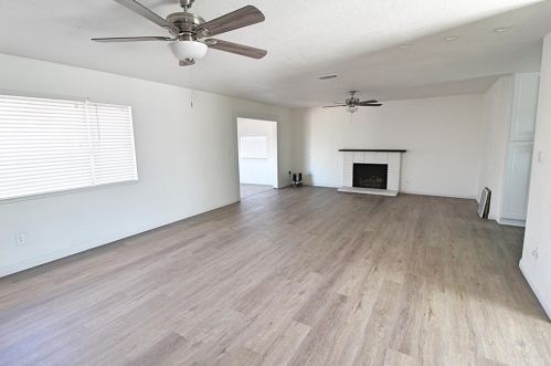 13624 Westwood Dr, Victorville, CA 92395-5216