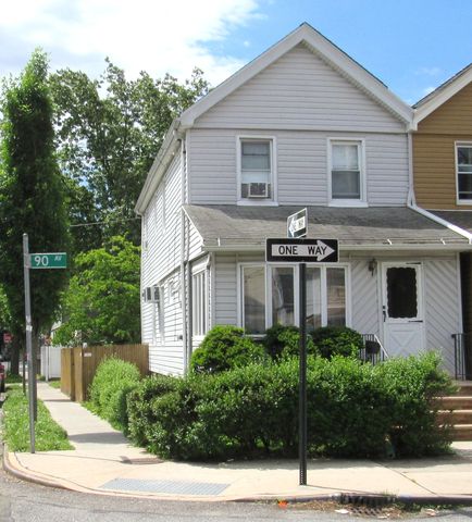 8072 90th Ave, Jamaica, NY 11421-2430
