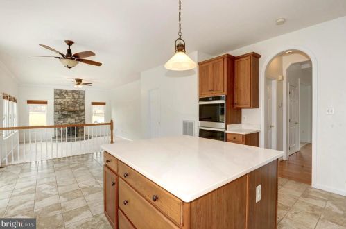 14340 Milltown Rd, Lovettsville VA  20180-3316 exterior