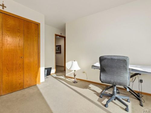 97 Ironweed Dr, Pueblo CO 81001-1043 exterior