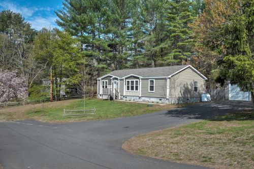 79 Meetinghouse Rd, Hinsdale, NH 03451-2019