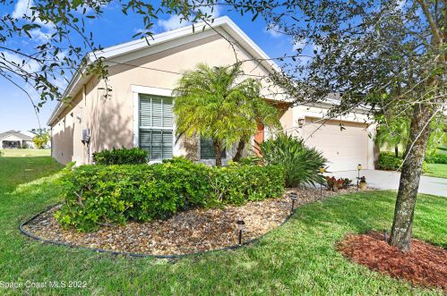 3745 Aria Dr, Melbourne, FL 32904-1232