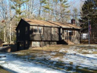 246 Pembroke Hill Rd, Allenstown, NH 03275-3207
