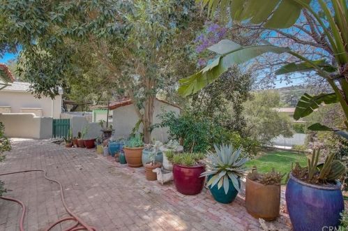 1905 Verdugo Rd, Glendale CA  91208-2605 exterior