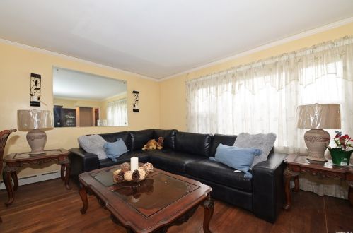11136 179th St, Jamaica NY  11433-4124 exterior