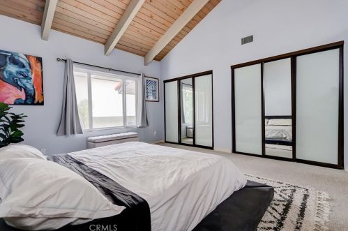 220 Beryl St, Redondo Beach CA  90277-2111 exterior