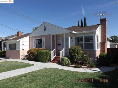 14 Manville Ave, West Pittsburg, CA 94565-5844