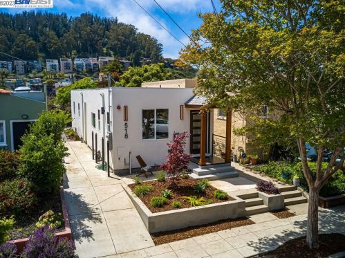 518 Stannage Ave, Berkeley CA  94706-1223 exterior