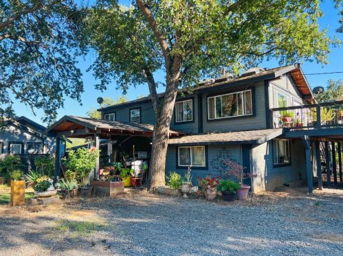 13195 Chaparral Rd, Morgan Hill, CA 95037-9584