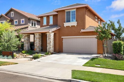 1372 Violet Way, Turlock, CA 95382-9401
