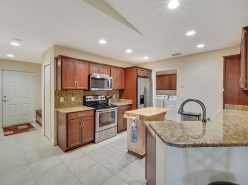 36 Azul, Fort Pierce, FL 34951-2801