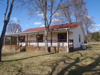 110 Claude Jones Rd, Murfreesboro, TN 37129-7956