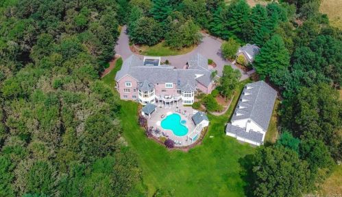 35 Paddock Ln, South Glastonbury, CT 06073-2825