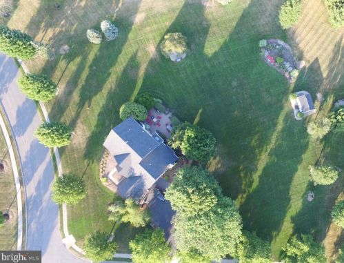 3 Sheridan Ln, East Amwell Township, NJ 08551-1859