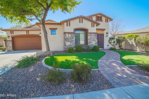 5642 Mesquite Grove Way, Chandler, AZ 85249-9673