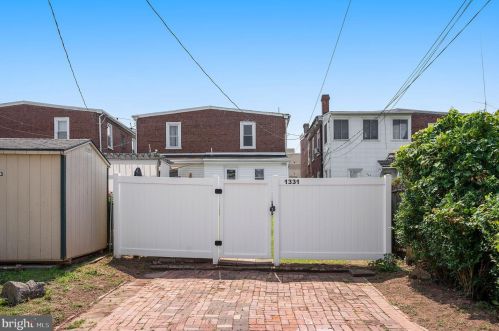 1331 Locust St, Norristown PA  19401-3319 exterior