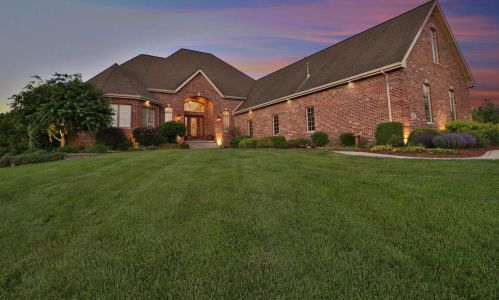 289 White Tail Ct, Hobart, IN 46342-7000