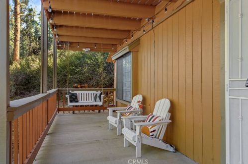 713 Sugarloaf Blvd, Big Bear City CA  92314 exterior