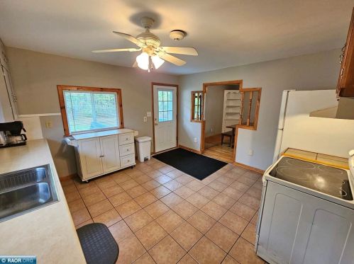 423 1st Ave, Hibbing MN  55746-9322 exterior