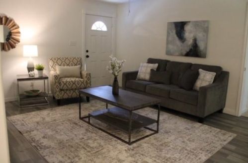 7482 Mohawk Ave, Fort Worth, TX 76116-8652