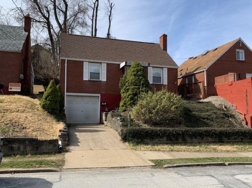 4104 Shady Ave, Whitaker, PA 15120-3450