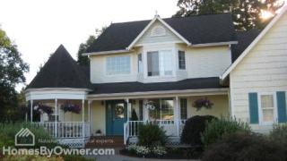 36 Jarnigan St, Starkville, MS 39759-3410