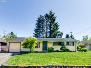 23644 Oak St, Damascus, OR 97030
