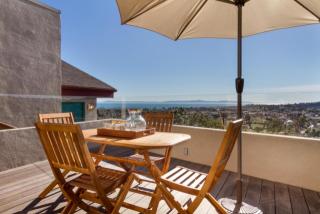 3 Las Alturas Rd, Santa Barbara CA  93103-2171 exterior