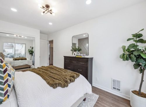 56 Atlantic Ave, San Bruno CA  94066-1502 exterior