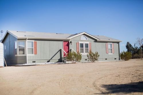 5242 Hawk St, Inyokern, CA 93527-2215