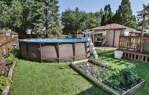 10436 Darnel Ave, Milwaukee WI 53223-3555 exterior