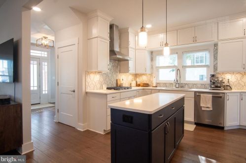 2514 Charles St, Fredericksburg VA  22401-3312 exterior