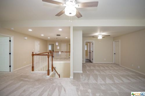 101 Legend Dr, Victoria TX  77904-3854 exterior