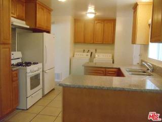 2977 Casitas Ave, Altadena CA  91001-4550 exterior