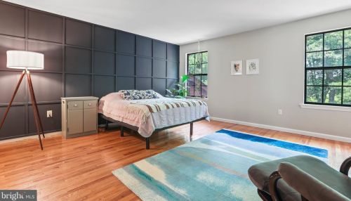 50 Danielle Ct, Trenton NJ  08648-1451 exterior