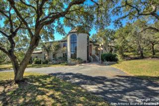 8528 Raintree Woods Dr, Fair Oaks TX  78015-4409 exterior