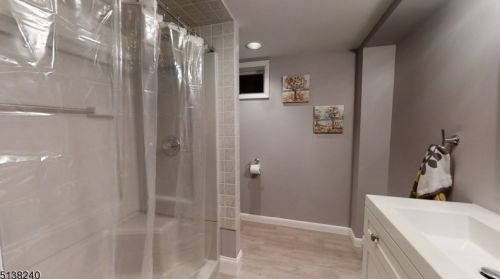 434 Buckhorn Dr, Belvidere NJ  07823-2707 exterior