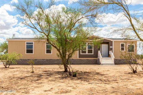 32118 225th Ave, Wittmann, AZ 85361