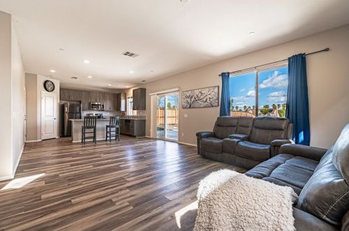 15371 Tiller Ln, Lake Elsinore, CA 92530-5356
