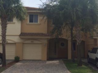4312 Berkshire Wharf Dr, Lake Worth FL  33461-4990 exterior