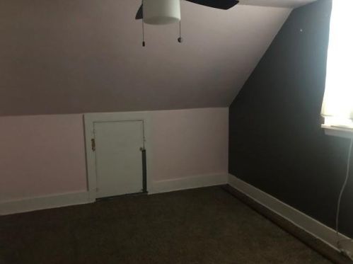 1921 Ridge Ave, New Kensington PA  15068-4041 exterior