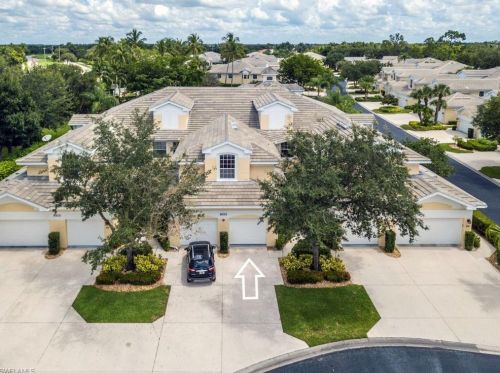 8515 Mystic Greens Way, Naples, FL 34113-0629