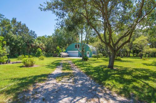 7855 66 Ave, Vero Beach FL  32968-9738 exterior