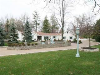 770 Kingfisher Ln, Cincinnati, OH 45246-4712