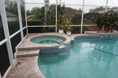 3258 King George Dr, Orlando FL  32835-5902 exterior